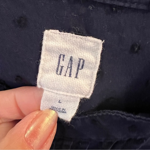 Ladies Large Set of 2 Like NEW Blouses: Loft Lavender + GAP Navy Dot - Picture 9 of 14